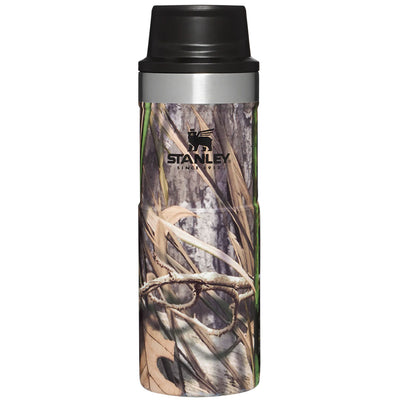 Stanley Travel Mug 470ml in Camouflage red mills